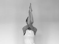 Garudrasana, online Yoga / Mindful bewegen